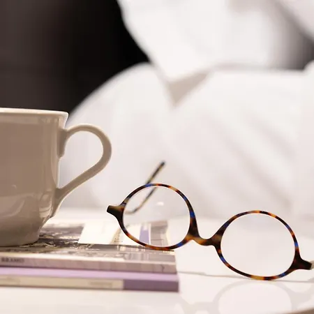 Residenza Lucrezio 4*