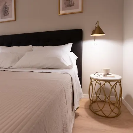 Residenza Lucrezio 4* 로마