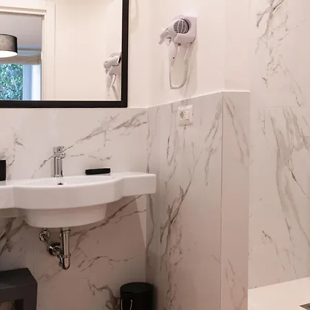 Residenza Lucrezio 게스트하우스 로마