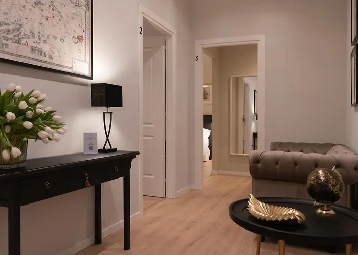 Residenza Lucrezio 4*