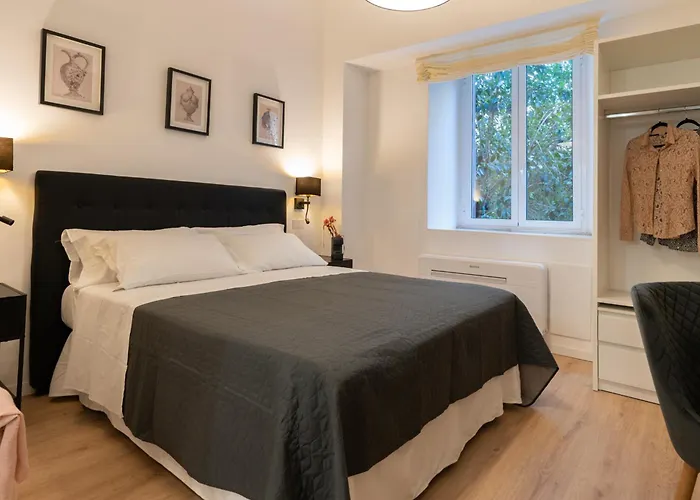 Residenza Lucrezio 4* Rome